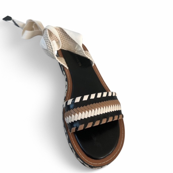 Vince Camuto CHESELLIS Whipstitch Woven Sandal Sz 8M Warm Vanilla and Brown - Picture 3 of 6